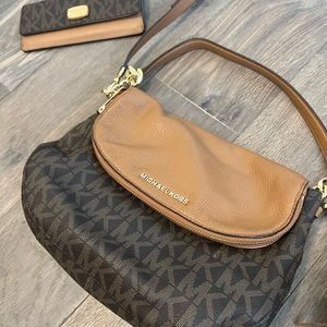 MICHAEL KORS Logo Crossbody with Tassel